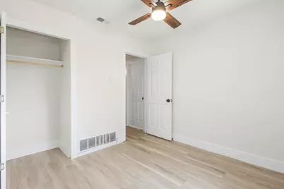 2134 Bowie Drive, Carrollton, TX 75006 - Photo 20