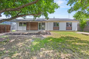 2134 Bowie Dr, Carrollton, TX 75006 - Photo 26