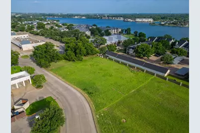 1100 Crawford Avenue, Granbury, TX 76048 - Photo 30