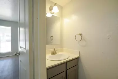 313 Rose Street #319-A, Arlington, TX 76010 - Photo 4