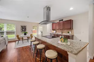 5429 Gates Dr, The Colony, TX 75056 - Photo 4