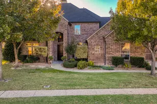 917 Crown Valley Dr, Weatherford, TX 76087 - Photo 2