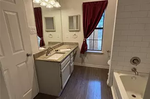 614 Canterbury St, Euless, TX 76039 - Photo 14