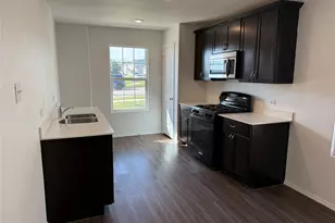 5609 Hepburn St, Forney, TX 75126 - Photo 4