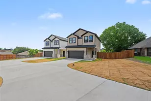 3109 Karen St, Fort Worth, TX 76116 - Photo 2