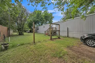1909 Coral Rd, Pelican Bay, TX 76020 - Photo 4