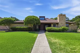 1814 Briarcrest Ln, Arlington, TX 76012 - Photo 1