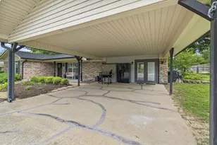 668 County Road 2436, Mineola, TX 75773 - Photo 2