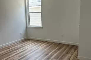 106 E Miller St, Whitewright, TX 75491 - Photo 24