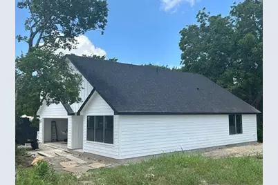 106 E Miller Street, Whitewright, TX 75491 - Photo 1