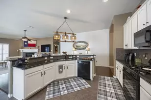 1812 Azalea Dr, Savannah, TX 76227 - Photo 8