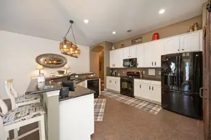 1812 Azalea Dr, Savannah, TX 76227 - Photo 10