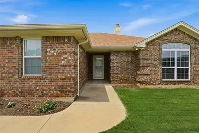3910 View Point Drive, Granbury, TX 76048 - Photo 2
