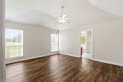 3910 View Point Drive, Granbury, TX 76048 - Photo 18