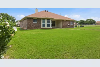 3910 View Point Drive, Granbury, TX 76048 - Photo 26