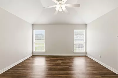 3910 View Point Drive, Granbury, TX 76048 - Photo 20