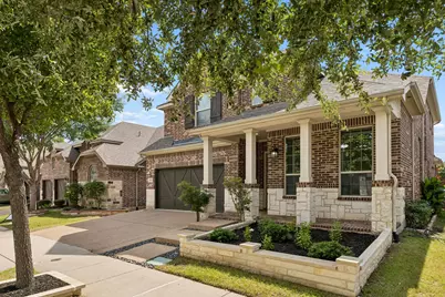 400 Warwick Boulevard, Lewisville, TX 75056 - Photo 2