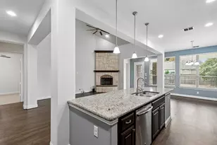 400 Warwick Blvd, Lewisville, TX 75056 - Photo 16