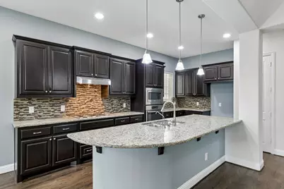 400 Warwick Boulevard, Lewisville, TX 75056 - Photo 14
