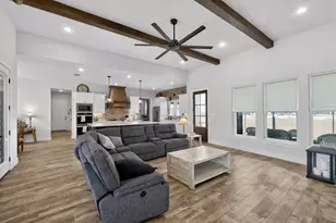 1096 Timber Hills Dr, Weatherford, TX 76087 - Photo 8