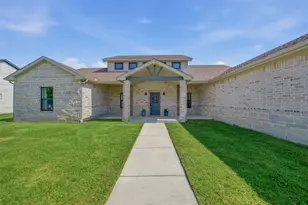 202 Co Rd 4856, Newark, TX 76071 - Photo 1