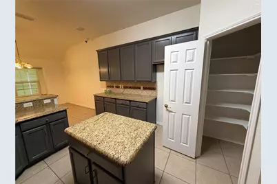 2117 Shorthorn Trail, Crowley, TX 76036 - Photo 8