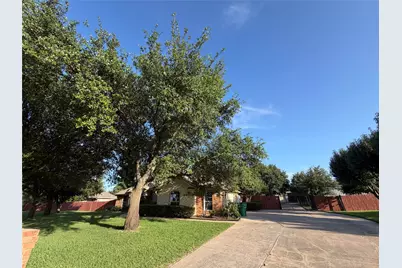 2117 Shorthorn Trail, Crowley, TX 76036 - Photo 32