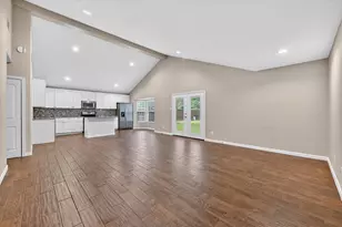 2908 Mistywood Ln, Denton, TX 76209 - Photo 2