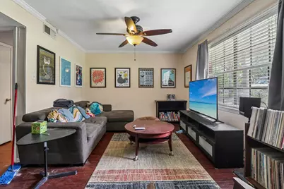 820 N Bowen Road, Arlington, TX 76012 - Photo 12