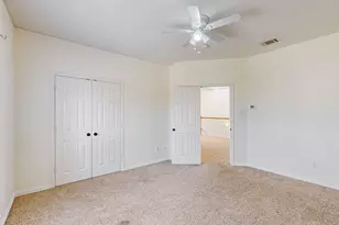 8609 Rugby Dr, Irving, TX 75063 - Photo 30
