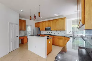 8609 Rugby Dr, Irving, TX 75063 - Photo 12