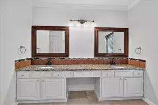 2117 Lavaca Trail, Carrollton, TX 75010 - Photo 18