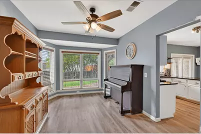 2117 Lavaca Trail, Carrollton, TX 75010 - Photo 8