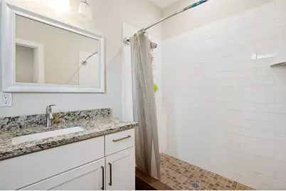 343 N Morris Street, Gainesville, TX 76240 - Photo 22