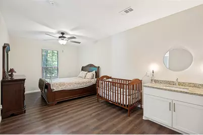 343 N Morris Street, Gainesville, TX 76240 - Photo 20