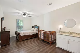 343 N Morris St, Gainesville, TX 76240 - Photo 20