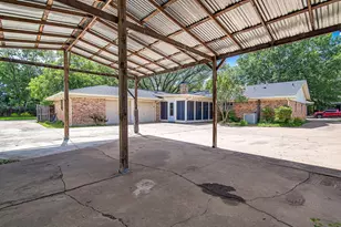 4300 Barcelona Dr, Fort Worth, TX 76133 - Photo 32