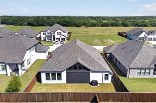 1121 Alaska Dr, Forney, TX 75126 - Photo 2