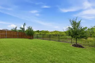 915 Winter Cherry Ln, Haslet, TX 76052 - Photo 34