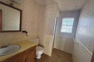 120 Juniper Dr, Palestine, TX 75803 - Photo 20