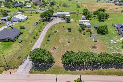 501 Country Lane, Haslet, TX 76052 - Photo 2