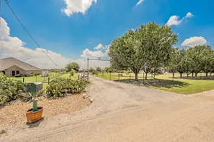501 Country Ln, Haslet, TX 76052 - Photo 38