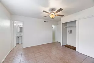 447 Vincent St, Cedar Hill, TX 75104 - Photo 22