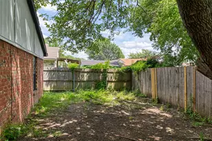 447 Vincent St, Cedar Hill, TX 75104 - Photo 24
