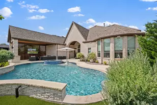 8513 Autumn Lake Trl, McKinney, TX 75071 - Photo 2