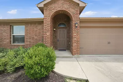1121 Prelude Drive, Fort Worth, TX 76134 - Photo 4