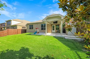 808 Ping St, McKinney, TX 75069 - Photo 4