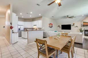779 Little Ridge Ct, Burleson, TX 76028 - Photo 2