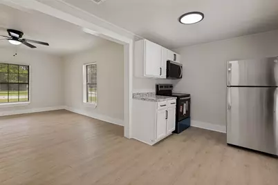 806 E Brin Street, Terrell, TX 75160 - Photo 10