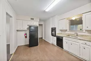 1604 Weiler Blvd, Fort Worth, TX 76112 - Photo 12